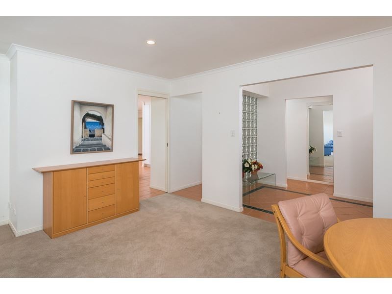 13 Mukurta Street, Chapel Hill QLD 4069