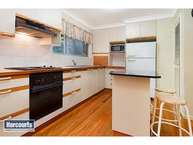 39 Strathford Avenue, Albany Creek QLD 4035