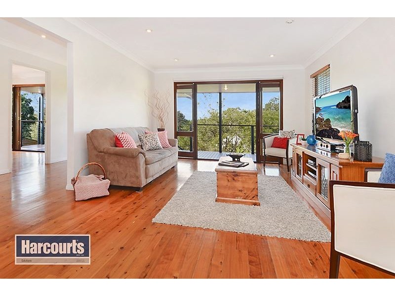 4 Glenwood Place, Ferny Hills QLD 4055