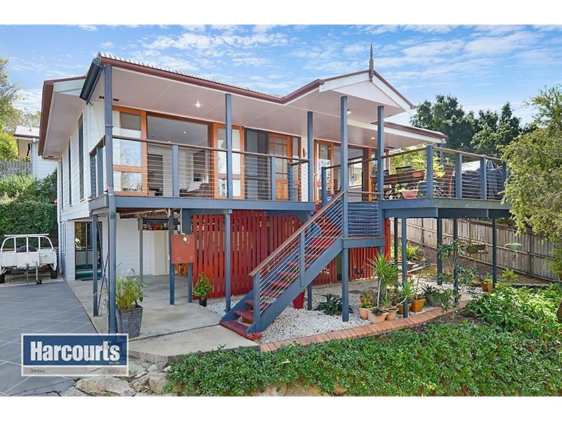 4 Glenwood Place, Ferny Hills QLD 4055