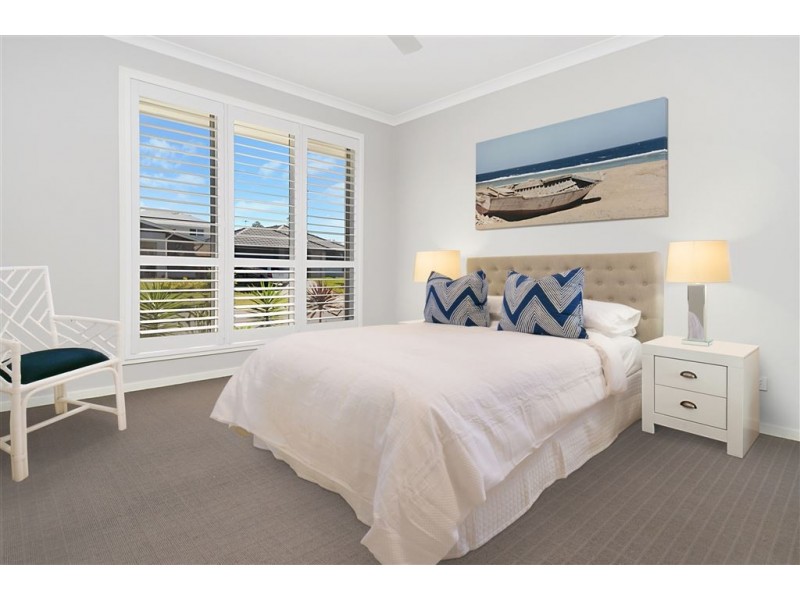 5 Kidston Crescent, Warner QLD 4500