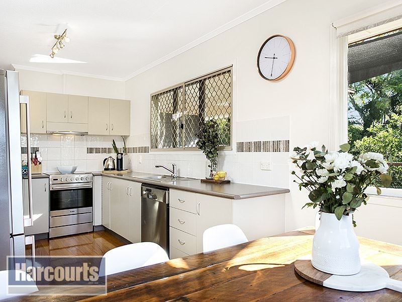 74 Patricks Road, Arana Hills QLD 4054