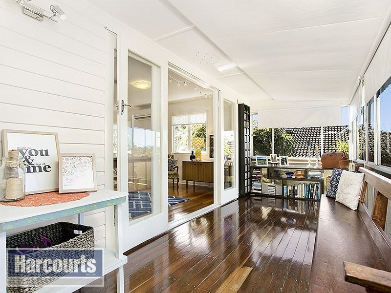 74 Patricks Road, Arana Hills QLD 4054