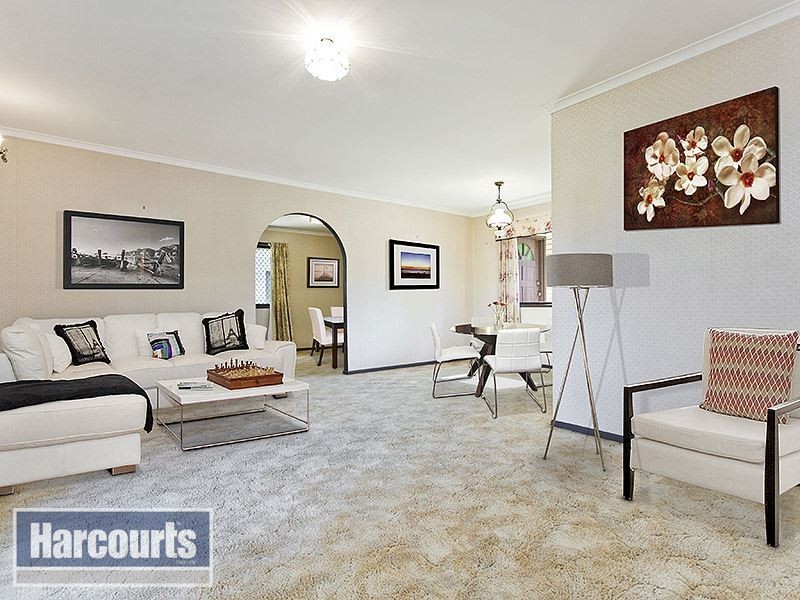 8 Glenariff Street, Ferny Grove QLD 4055