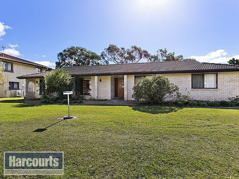 8 Glenariff Street, Ferny Grove QLD 4055
