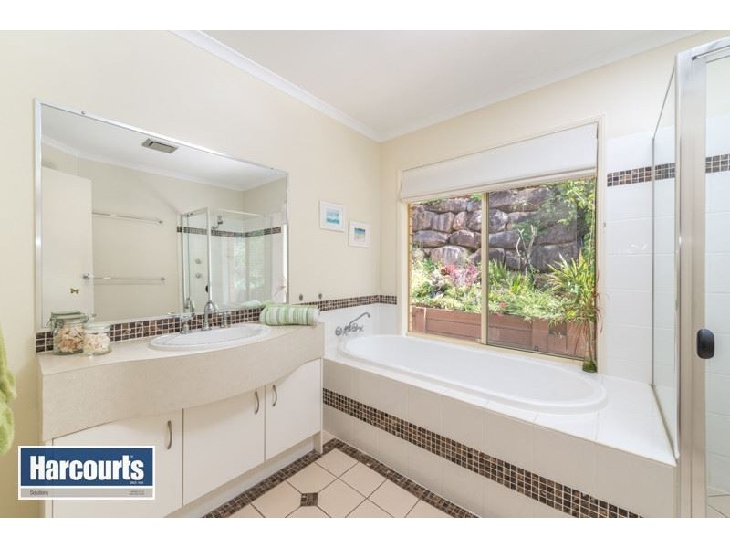 32 Kentville Street, Mitchelton QLD 4053