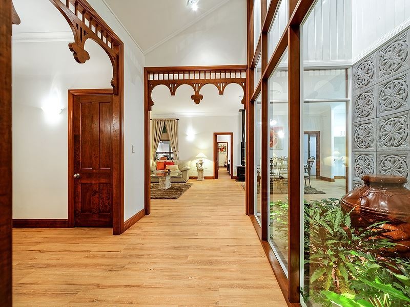 2 Cassowary Street, Albany Creek QLD 4035