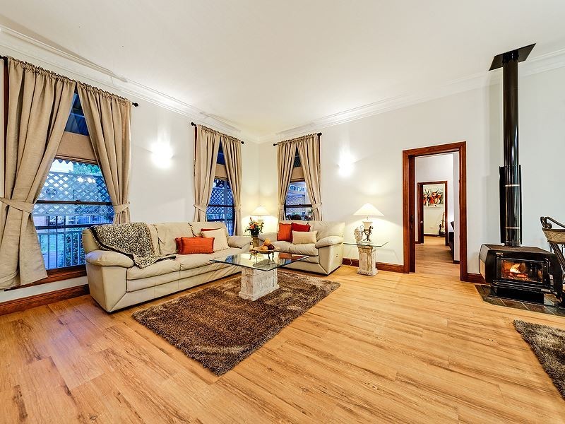 2 Cassowary Street, Albany Creek QLD 4035