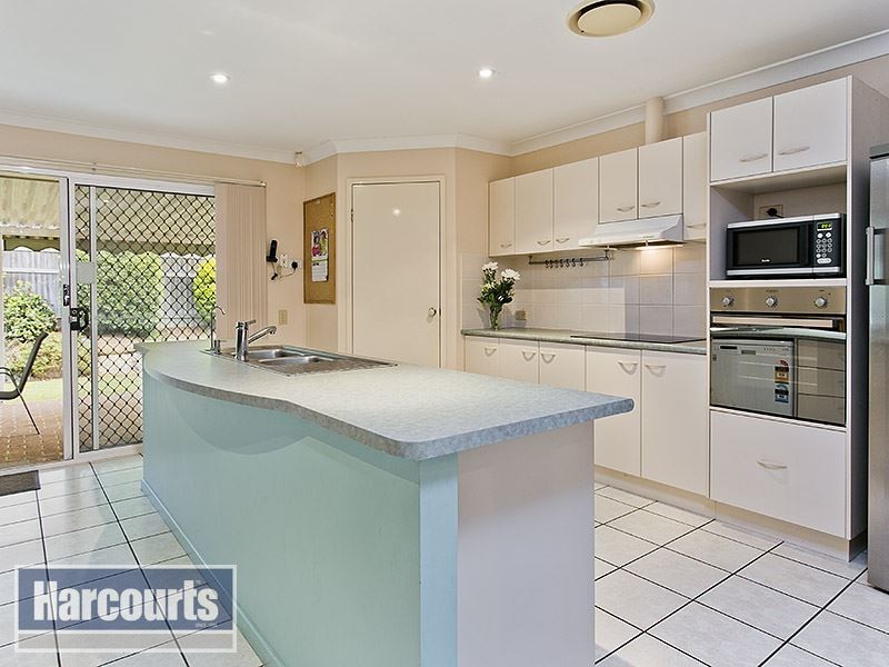 15 Charolais Crescent, Upper Kedron QLD 4055