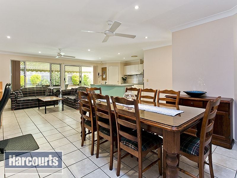 15 Charolais Crescent, Upper Kedron QLD 4055