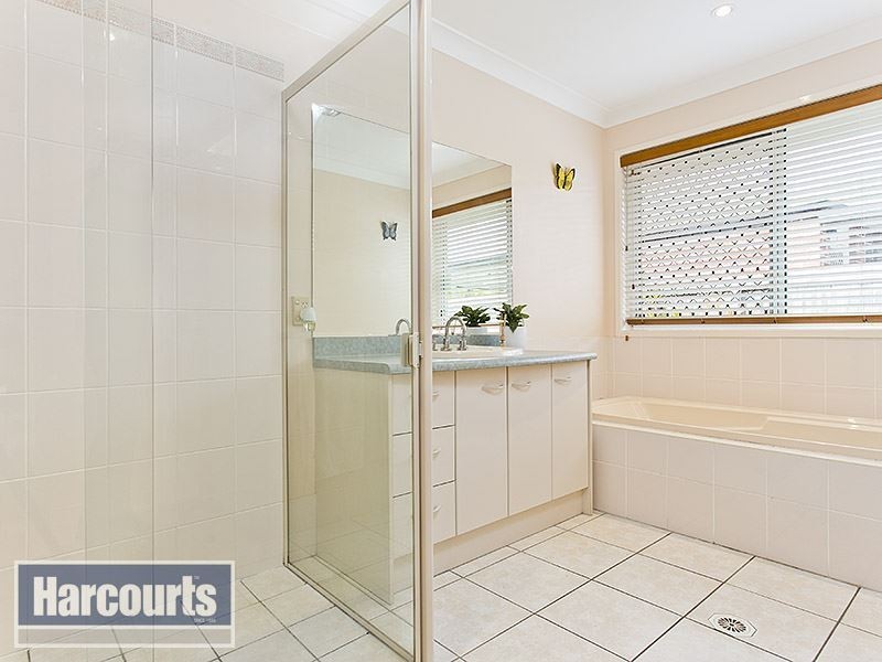15 Charolais Crescent, Upper Kedron QLD 4055