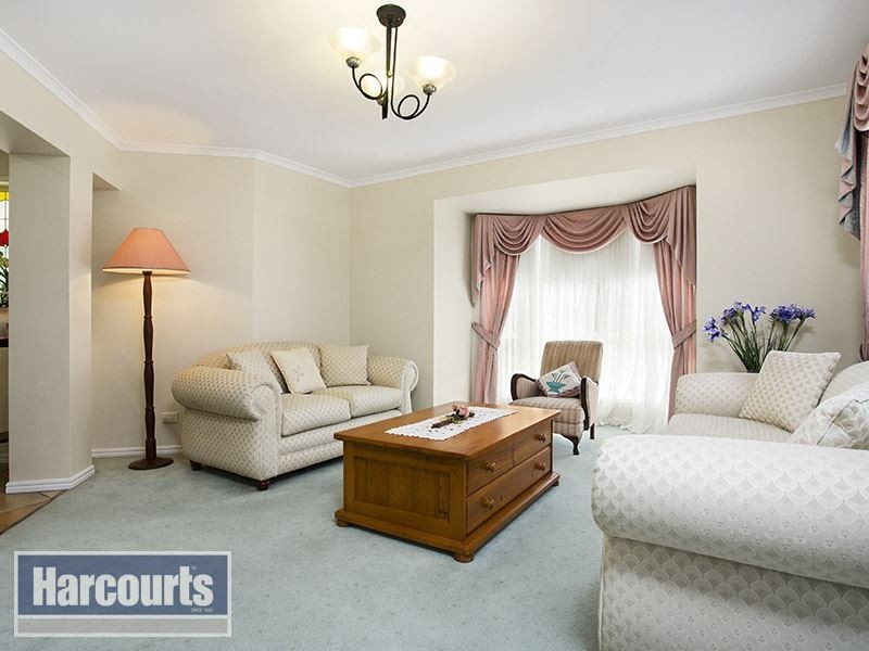 6 Cromarty Close, Ferny Grove QLD 4055