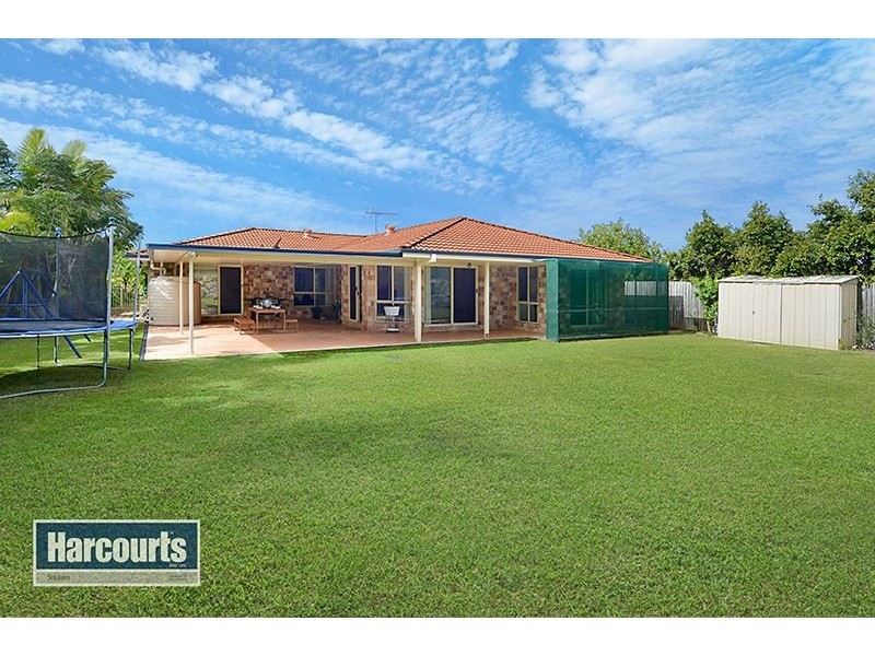 11 Border Court, Arana Hills QLD 4054