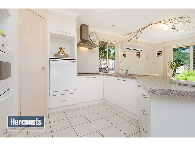 11 Border Court, Arana Hills QLD 4054