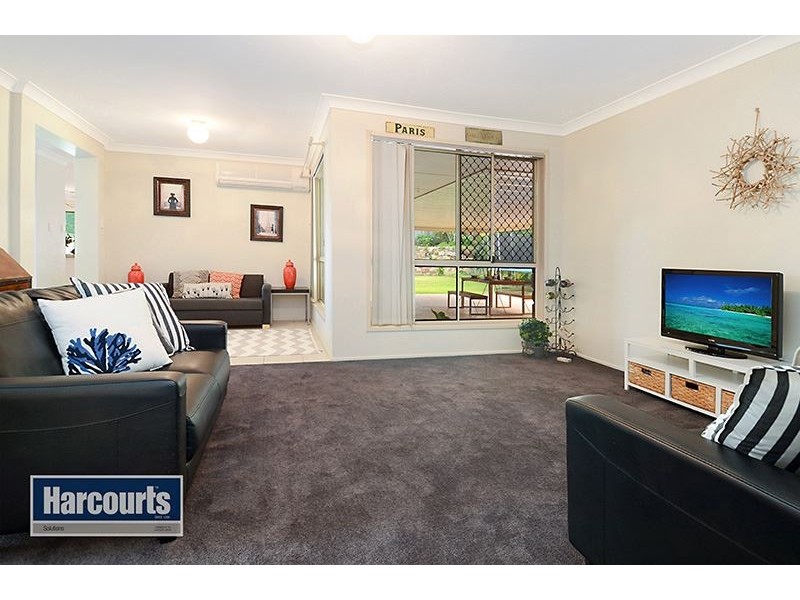 11 Border Court, Arana Hills QLD 4054