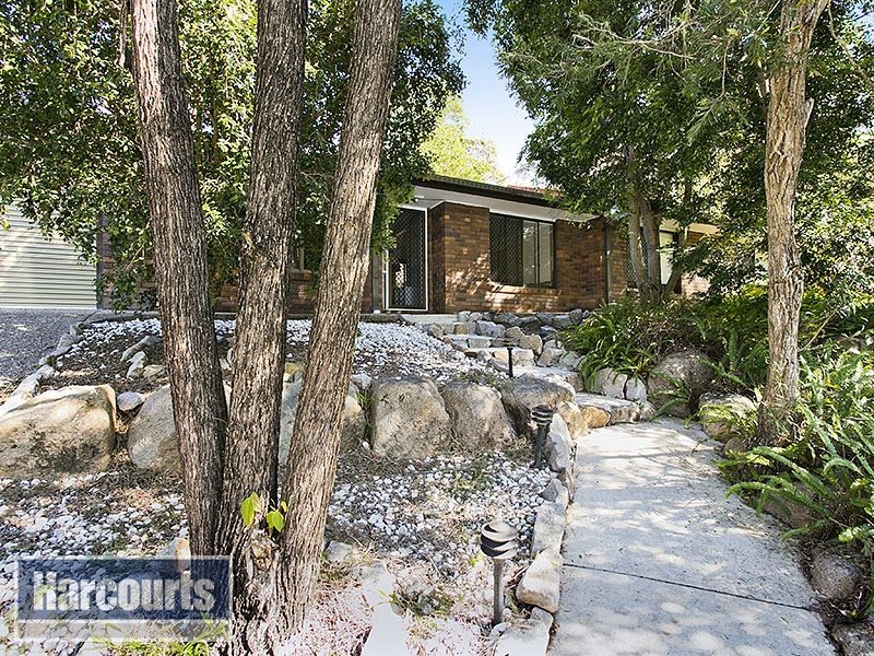 3 Keperra Court, Arana Hills QLD 4054