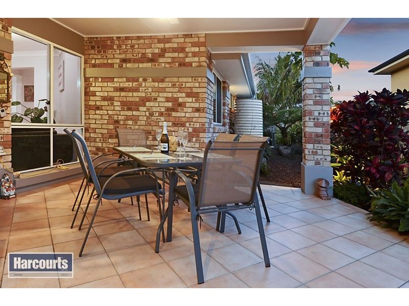 74 Minnelli Place, Mcdowall QLD 4053