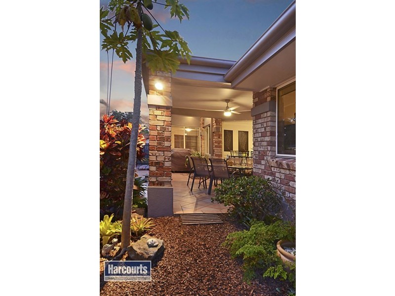 74 Minnelli Place, Mcdowall QLD 4053