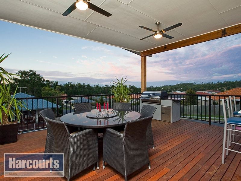 11 Pickering Place, Upper Kedron QLD 4055