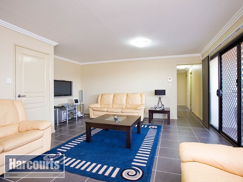 11 Pickering Place, Upper Kedron QLD 4055