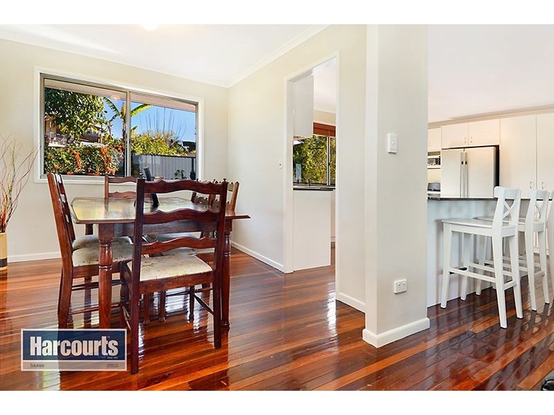 12 Parnoolar Crescent, Ferny Hills QLD 4055