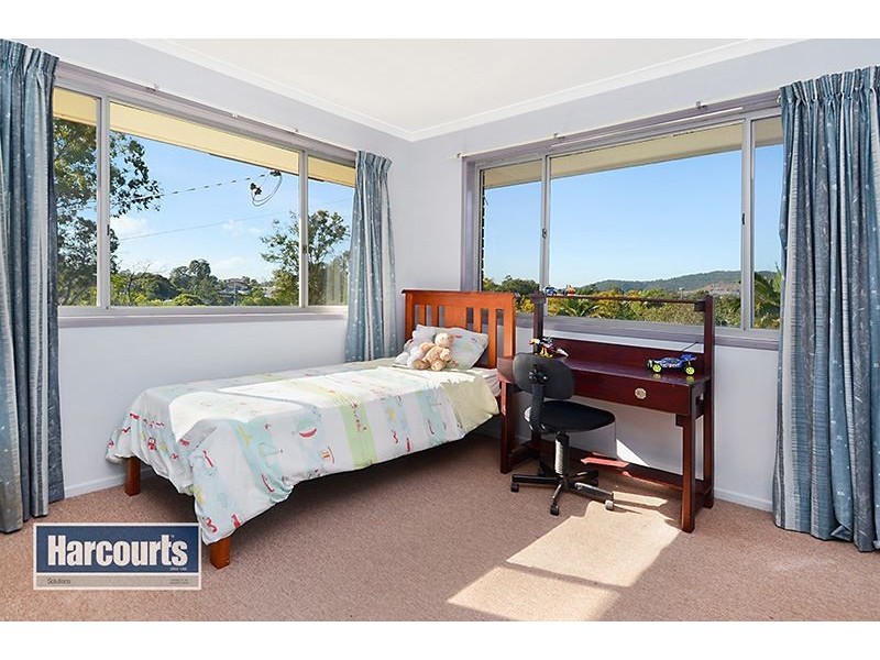 12 Parnoolar Crescent, Ferny Hills QLD 4055