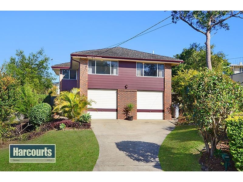 12 Parnoolar Crescent, Ferny Hills QLD 4055