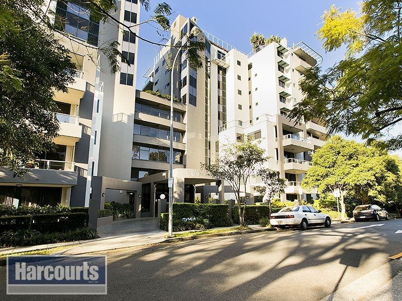 603/21 Patrick Lane, Toowong QLD 4066