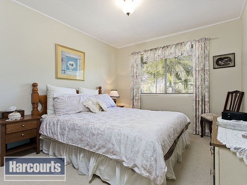 14 Bundar Crescent, Ferny Hills QLD 4055