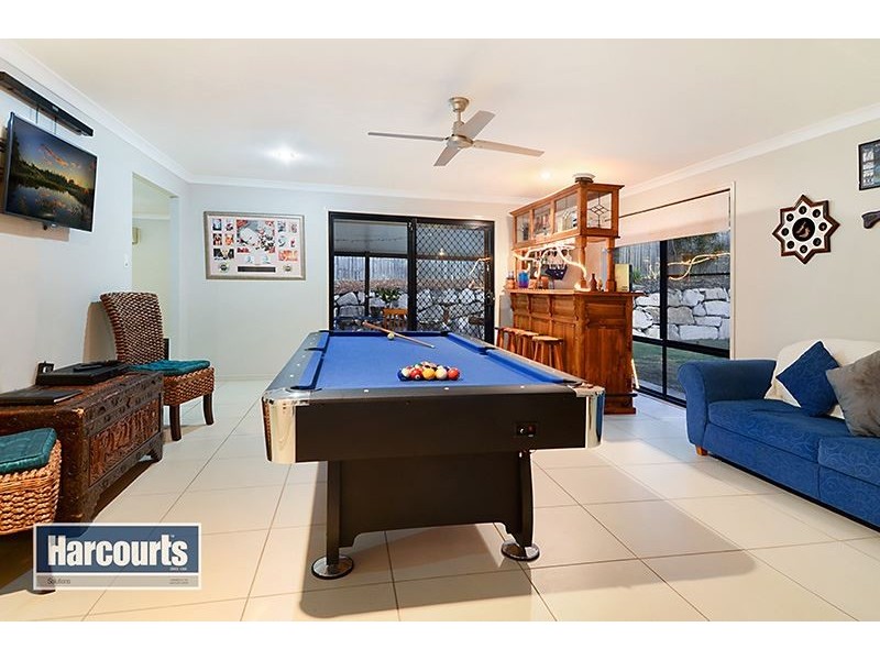 138 Corvus Drive, Cashmere QLD 4500