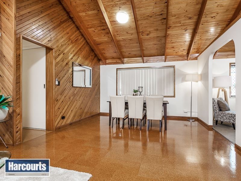 17 Parton Street, Stafford Heights QLD 4053