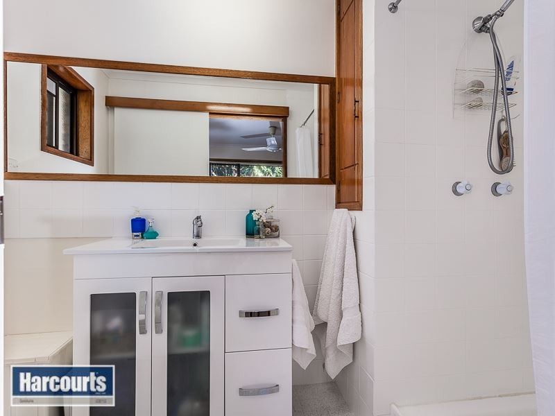 17 Parton Street, Stafford Heights QLD 4053