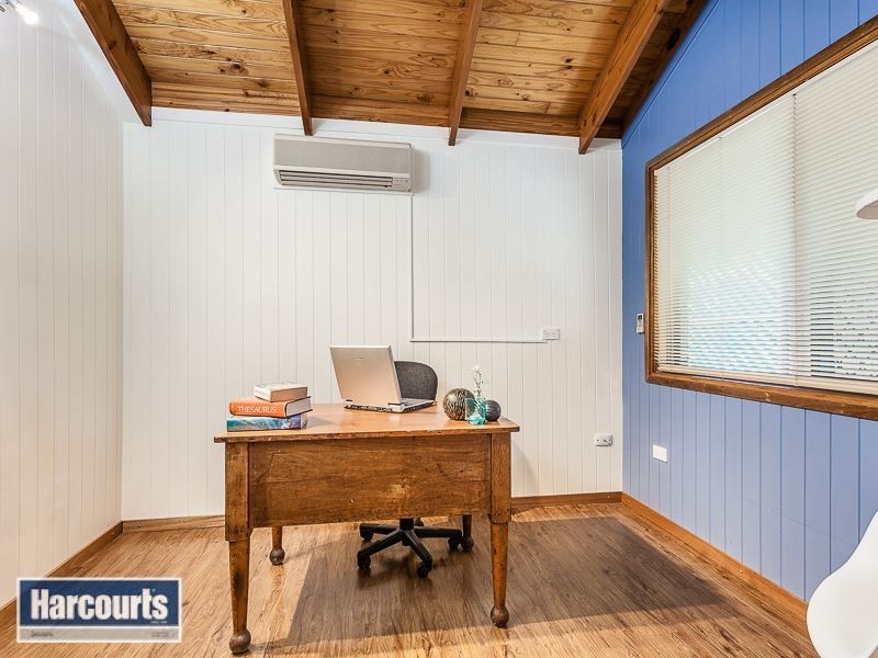 17 Parton Street, Stafford Heights QLD 4053