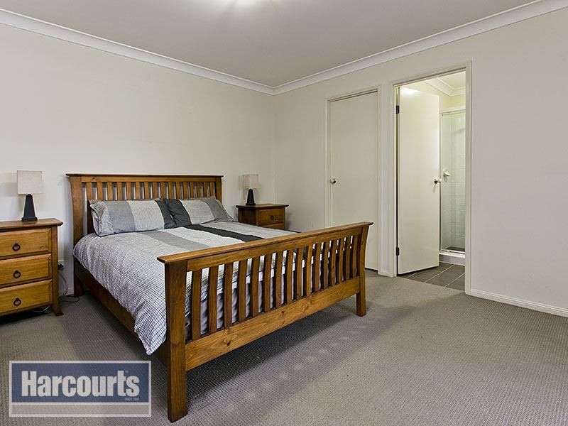 6 Whites Court, Albany Creek QLD 4035