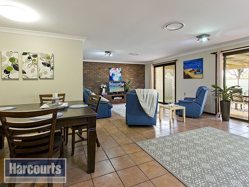 6 Lustre Place, Keperra QLD 4054