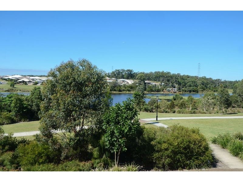 15 Caspian Parade, Warner QLD 4500