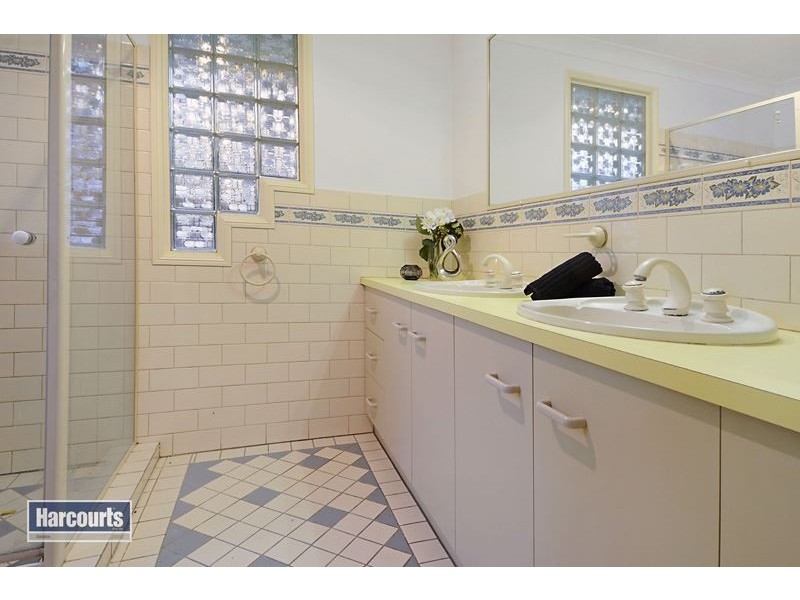 74 Timms Road, Everton Hills QLD 4053