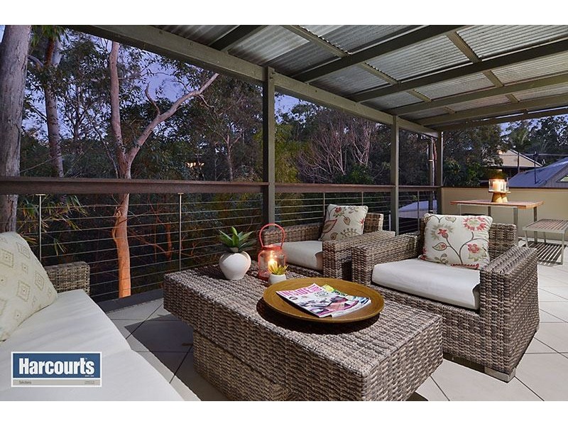 16 View Crescent, Arana Hills QLD 4054