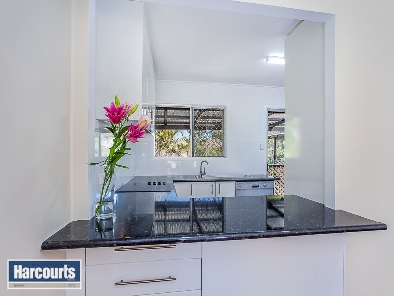 47 Yanderra Avenue, Arana Hills QLD 4054