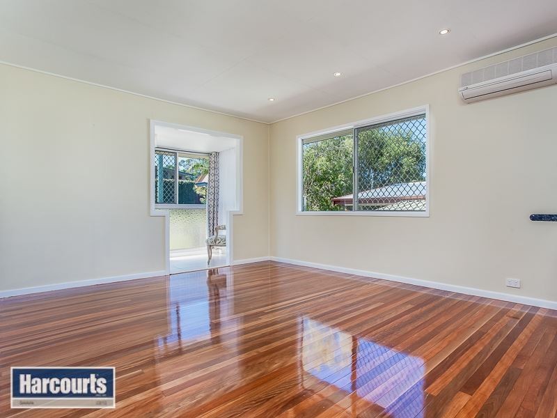 47 Yanderra Avenue, Arana Hills QLD 4054