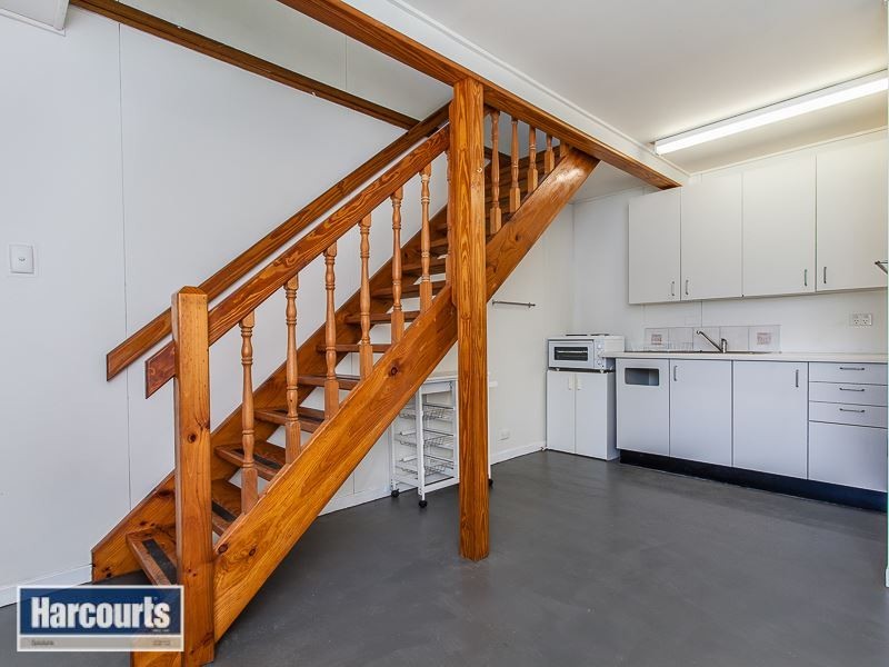 47 Yanderra Avenue, Arana Hills QLD 4054