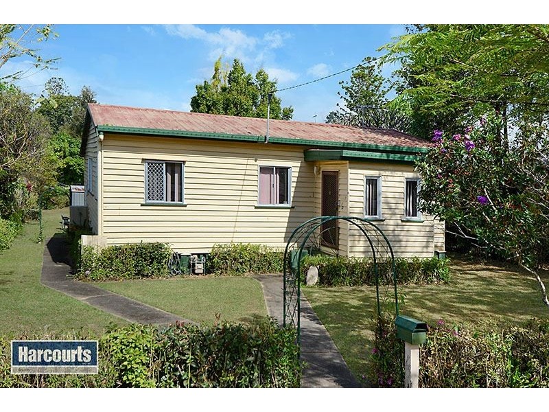 80 Heliopolis Parade, Mitchelton QLD 4053