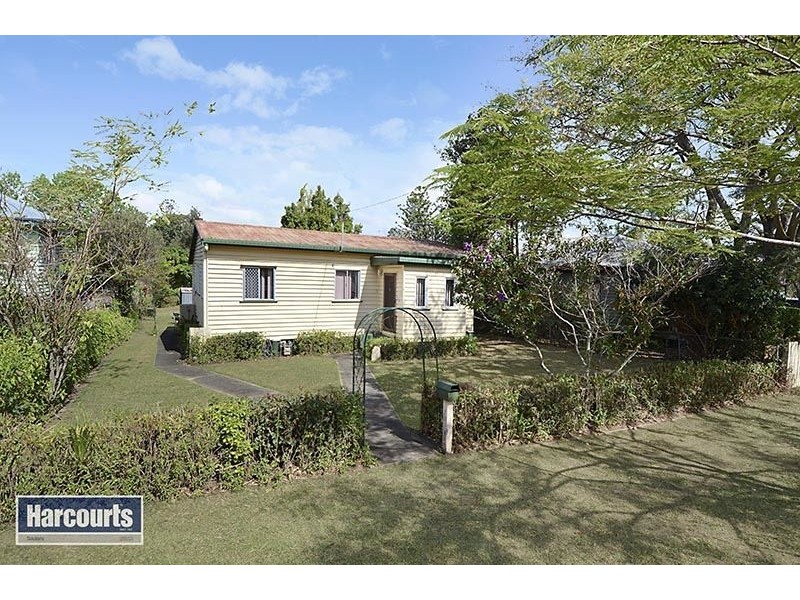 80 Heliopolis Parade, Mitchelton QLD 4053