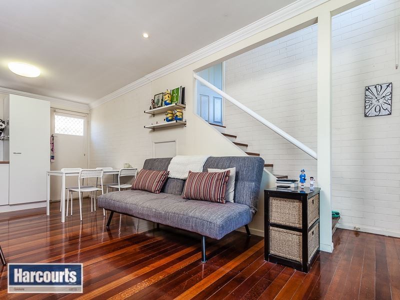 1/2 Clarence Road, Kedron QLD 4031