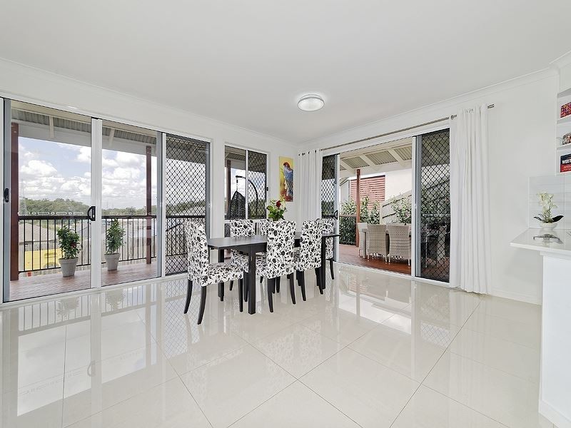 7 Moor Circuit, Warner QLD 4500