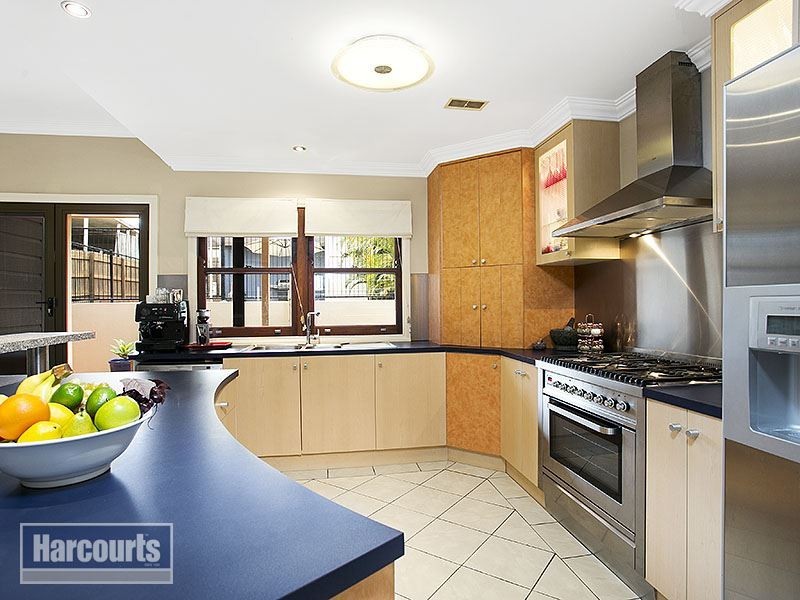 23 Harris Street, Windsor QLD 4030