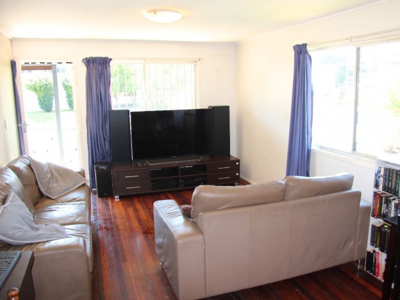 45 Camelia Avenue, Everton Hills QLD 4053