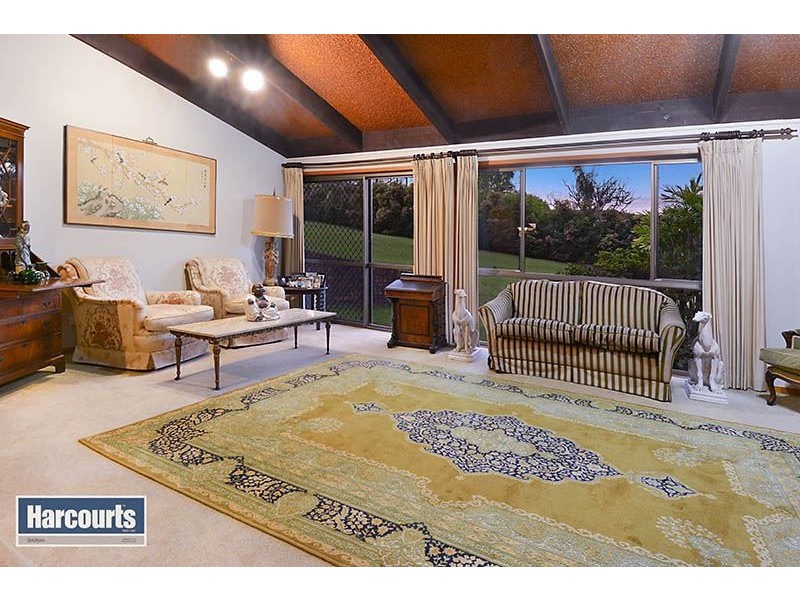 35 Buckland Road, Everton Hills QLD 4053