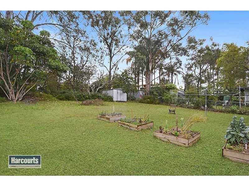 21 Suez Street, Mitchelton QLD 4053