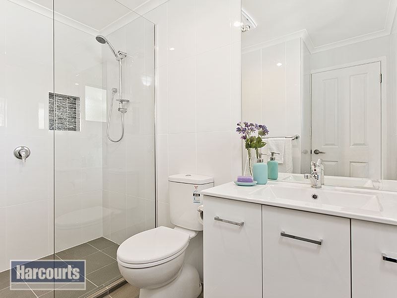 39 McGinn Road, Ferny Grove QLD 4055